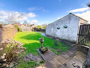 Photo 11- click for photo gallery